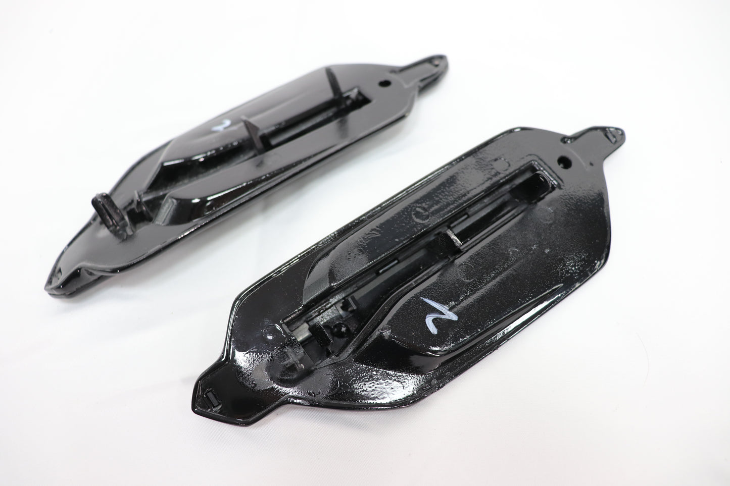 Type-OE Carbon Fiber Front Fender Inserts for BMW M2 / M2C F87